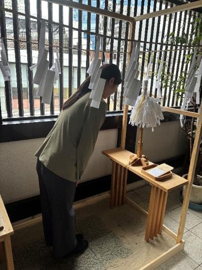 お祓い後も拝礼します